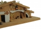 Preview: Tolle Weihnachtskrippe Gersdorf inkl. 11-tlg. Figurensatz K 111, Maße Krippe: ca. 33 x 11,5 x 13 cm
