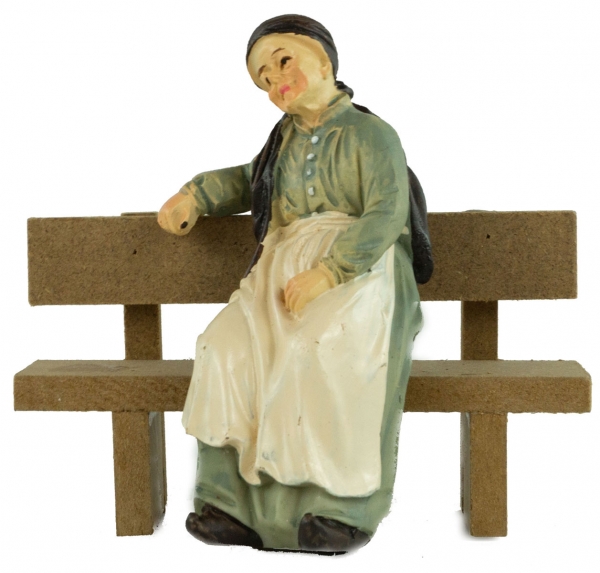 Handbemalte Krippenfigur Großmutter sitzend inkl. Bank, ca. 8 cm, K 925