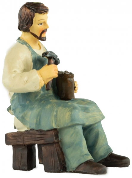 Preview: Handbemalte Krippenfigur Schuster, ca. 8 cm, K 945-11