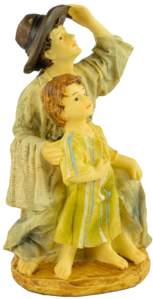 Preview: Handbemalte Krippenfigur Mann mit einem Kind, ca. 10 cm, K 507-15