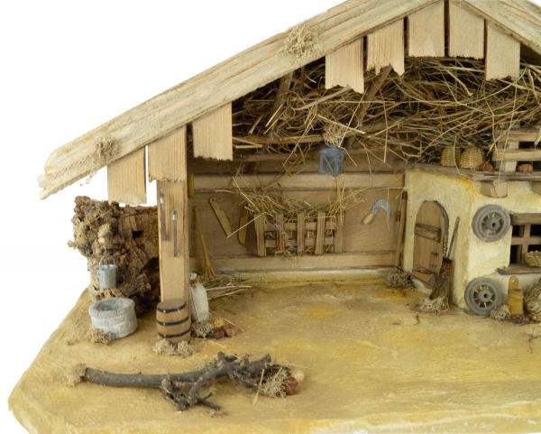 Preview: Wundervolle Weihnachtskrippe Schnaittach inkl. 17-tlg. Figurensatz ETA 1, Maße Krippe: ca. 70 x 30 x 34 cm