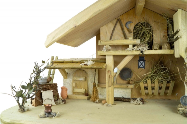 Preview: Traditionelle Weihnachtskrippe Zürich inkl. 17-tlg. Figurensatz ETA 1, Maße Krippe: ca. 70 x 30 x 35 cm