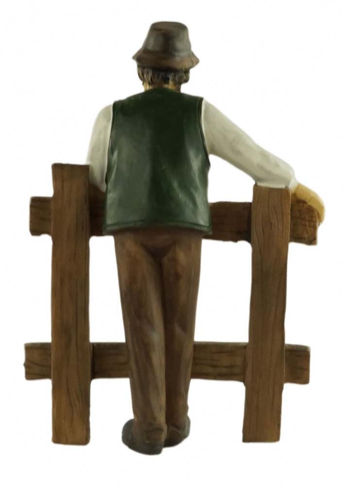 Handbemalte Krippenfigur Bauer an Zaun, ca. 11 cm, K 917-11